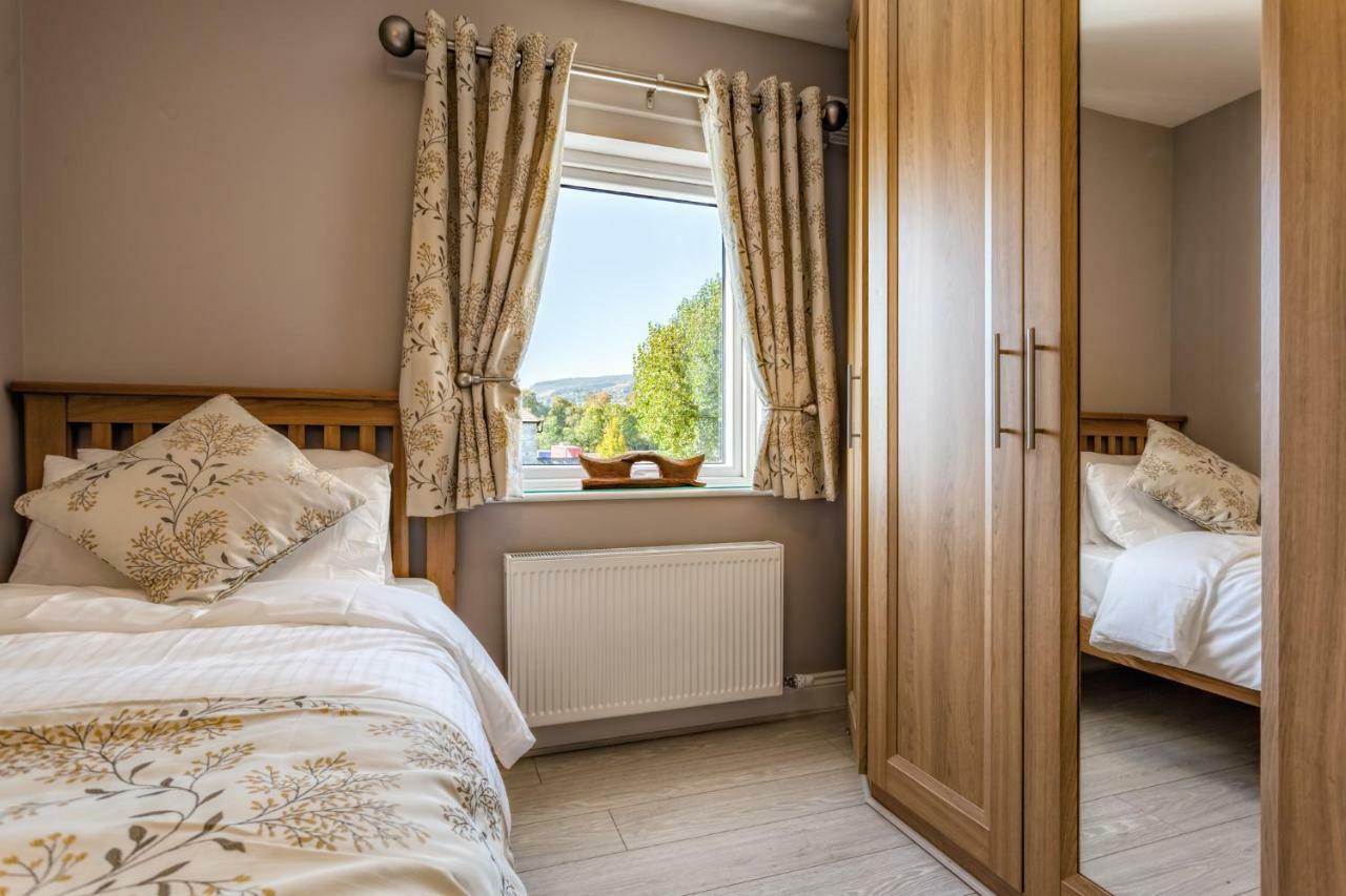 Tintawn House Hotel Sandyford Eksteriør billede